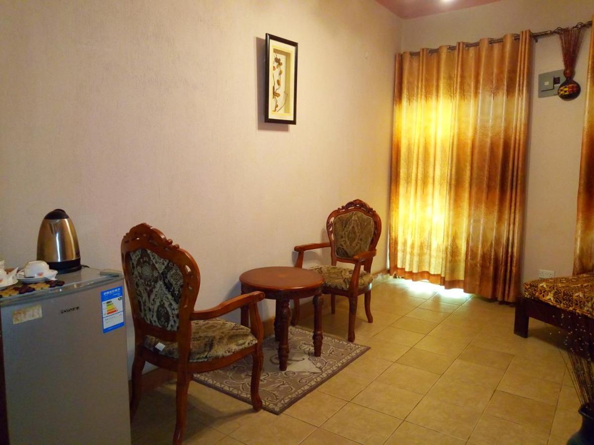 Peniel Beach Hotel Entebbe Exterior photo