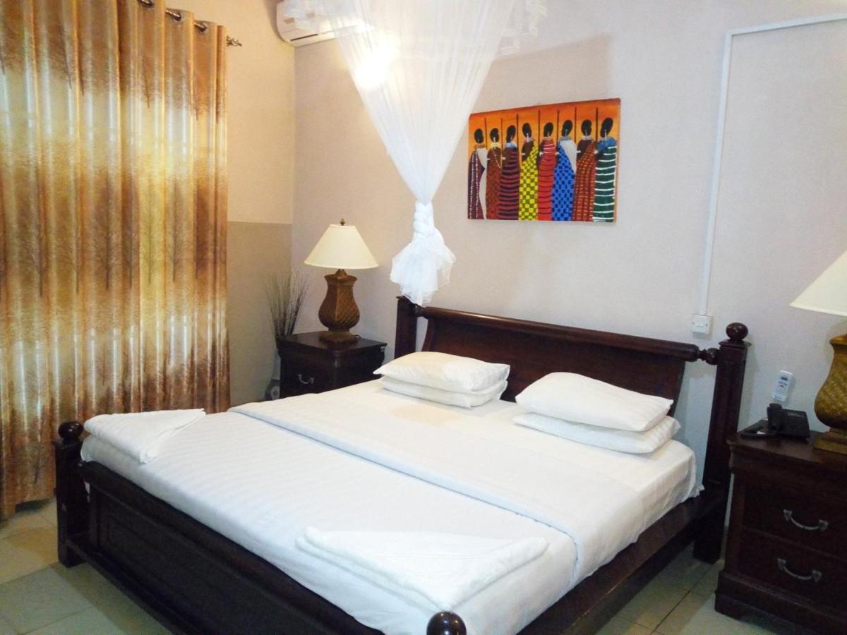 Peniel Beach Hotel Entebbe Exterior photo